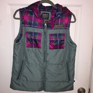 Burton vest